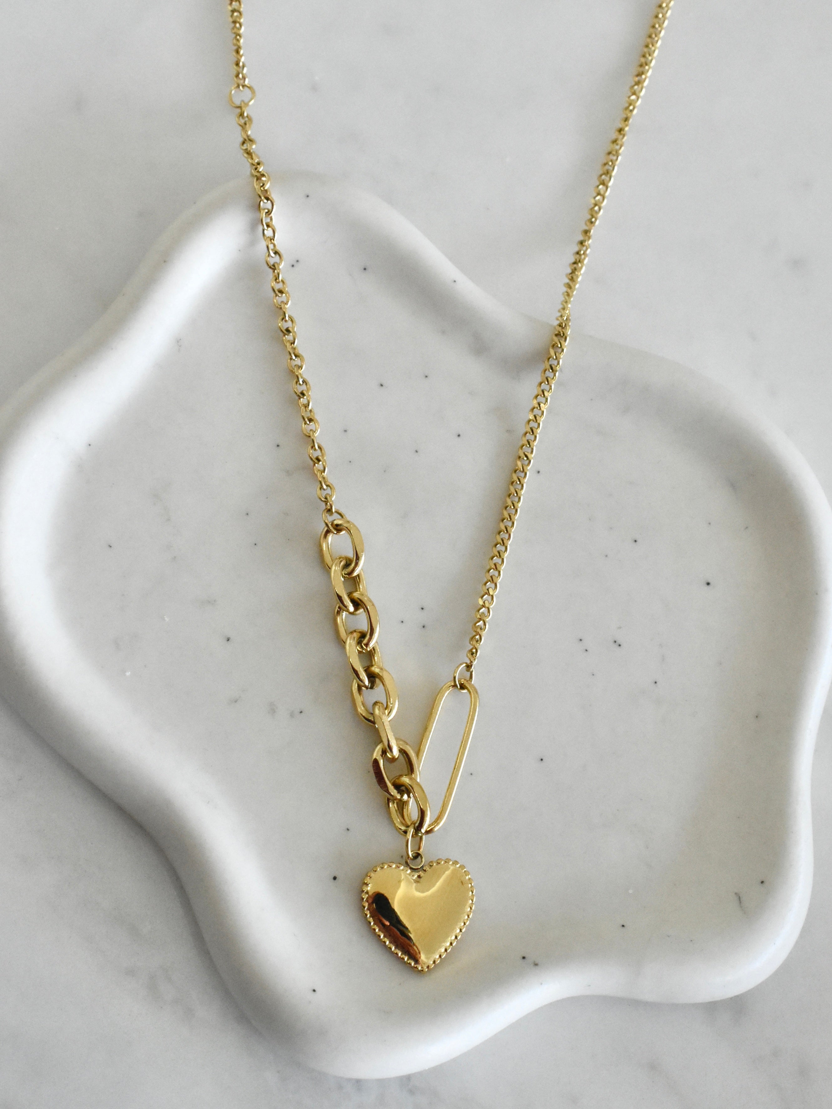 Gargantilla corazón varios eslabones