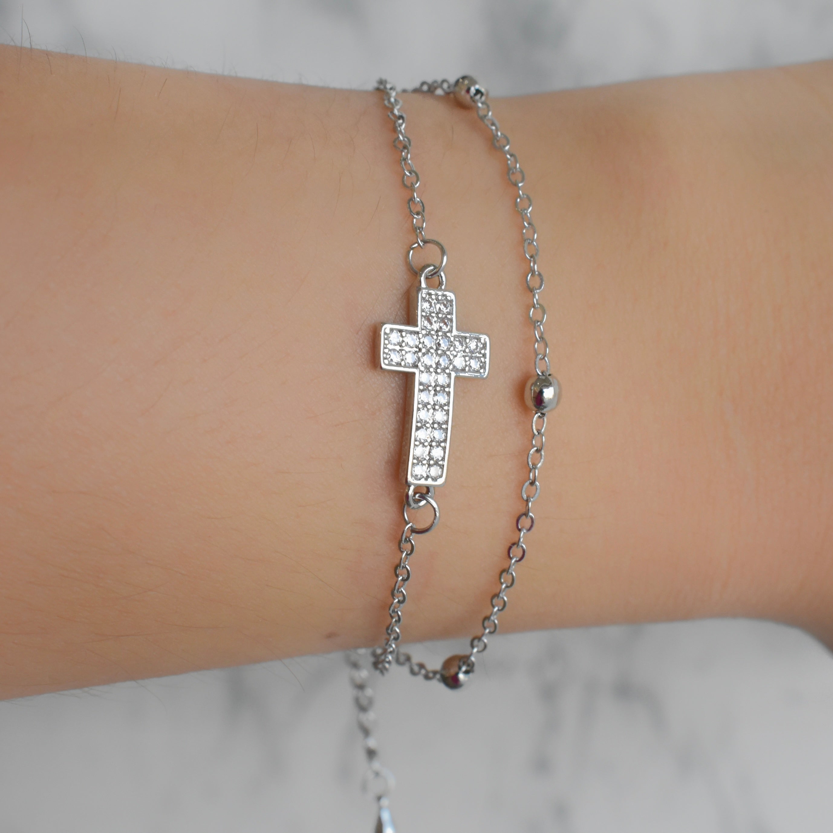 Pulsera doble cruz (dorado o plateado)