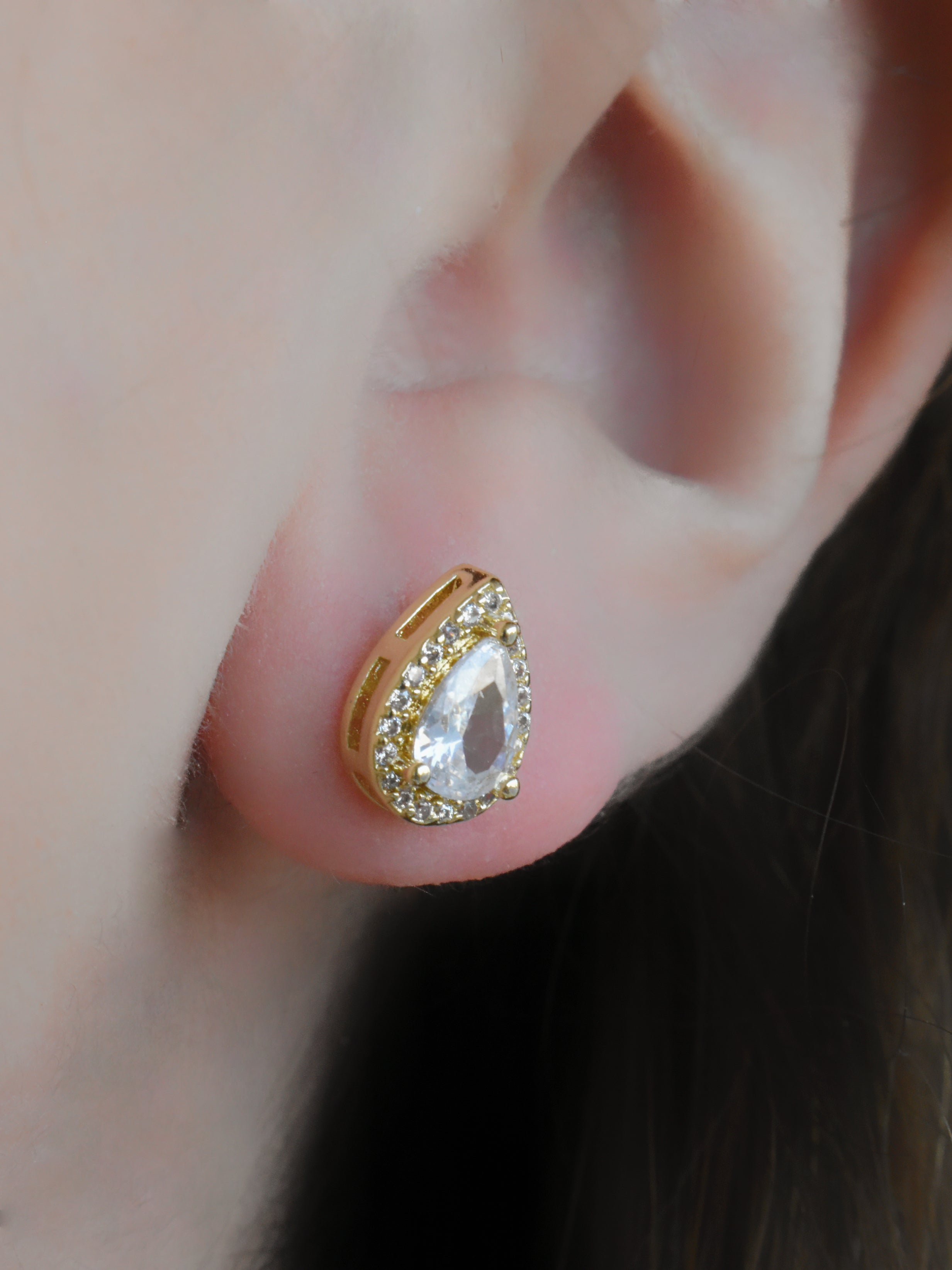 Aretes gota circonia