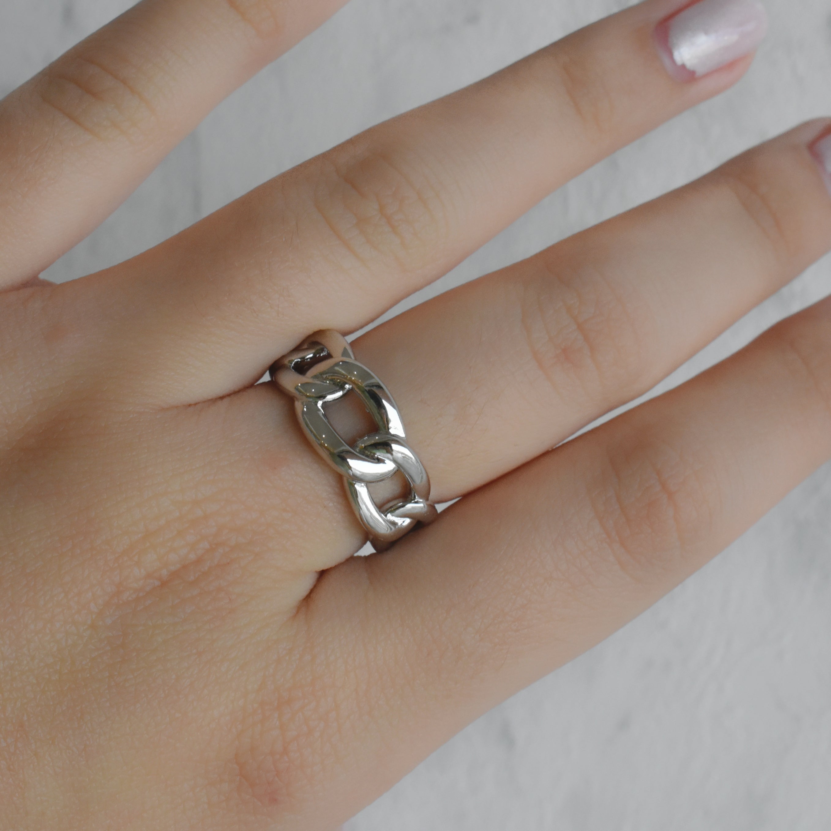 Anillo cadena eslabones (dorado o plateado)