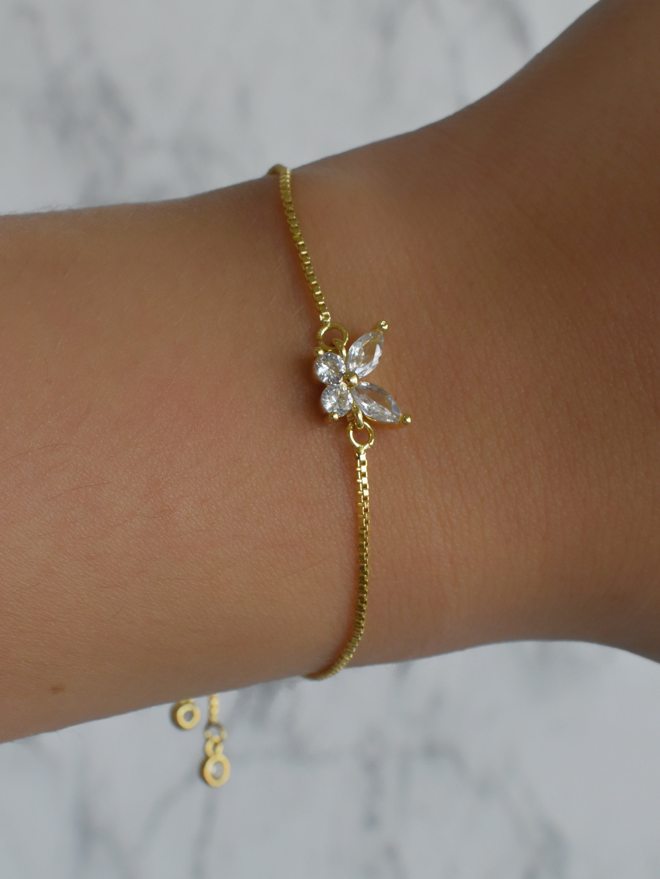 Pulsera marposa circonia