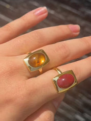 Anillo placa piedra (vino o clafé)