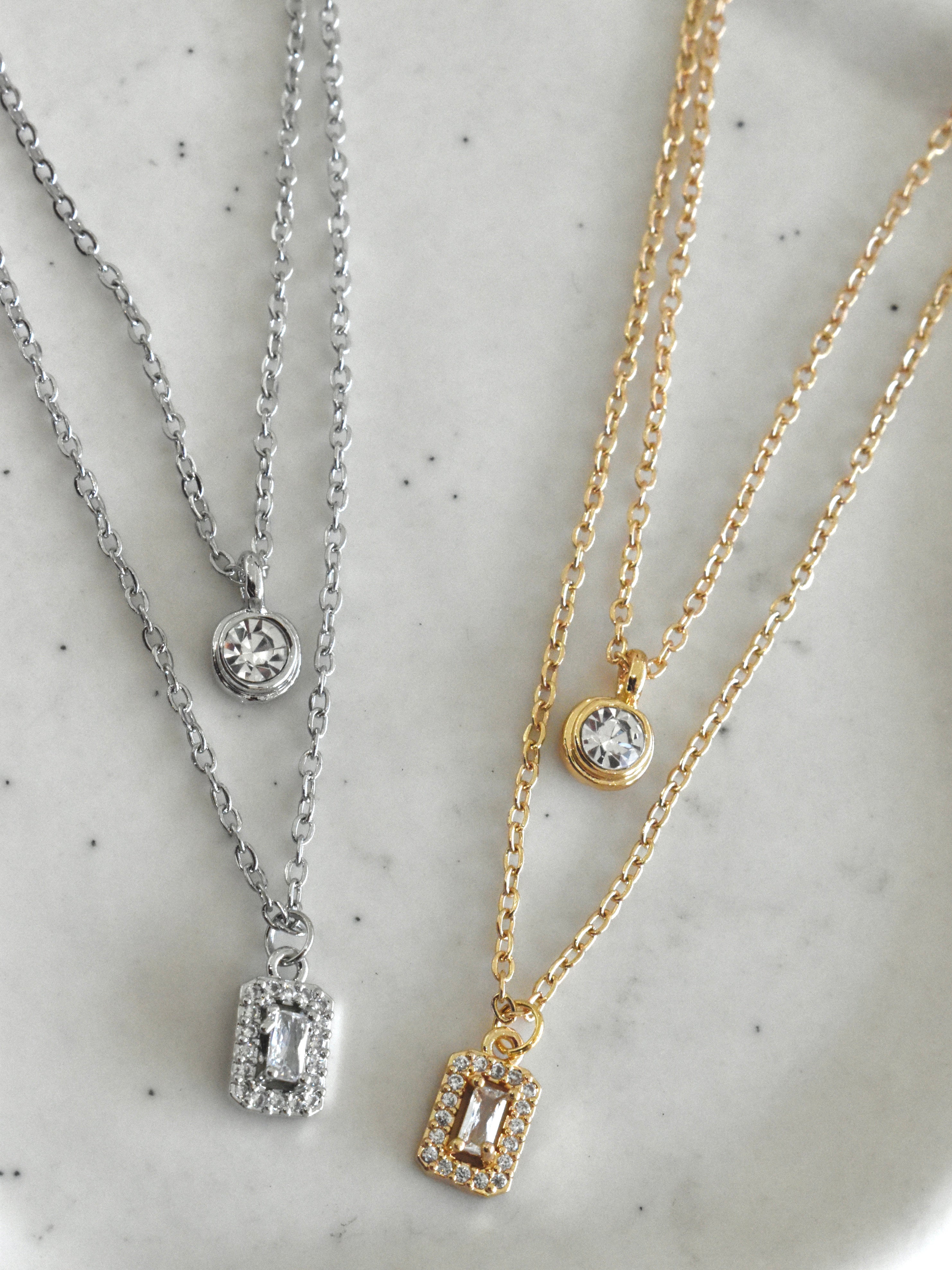 Gargantilla doble dijes circonia (dorado y plateado)