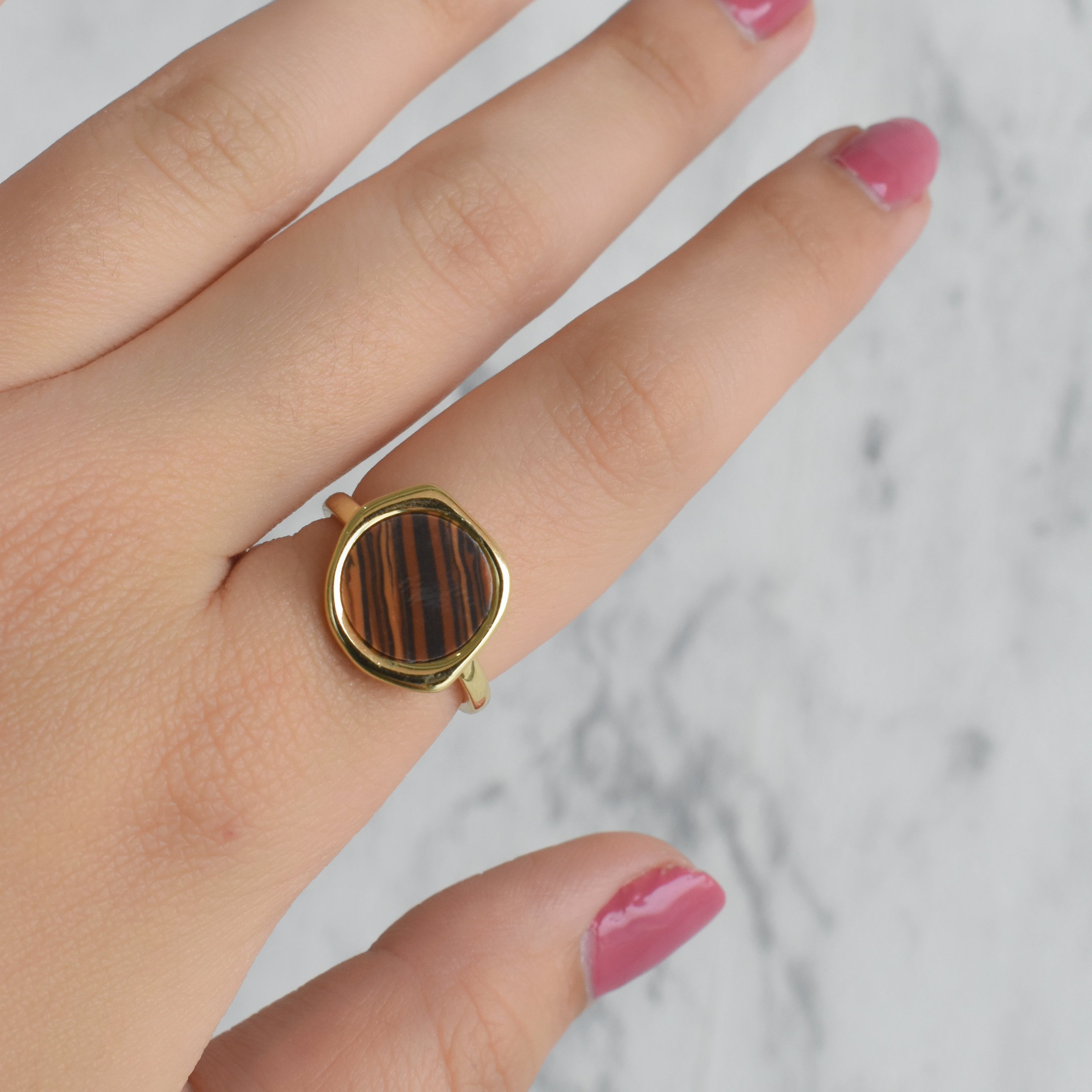 Anillo círculo café