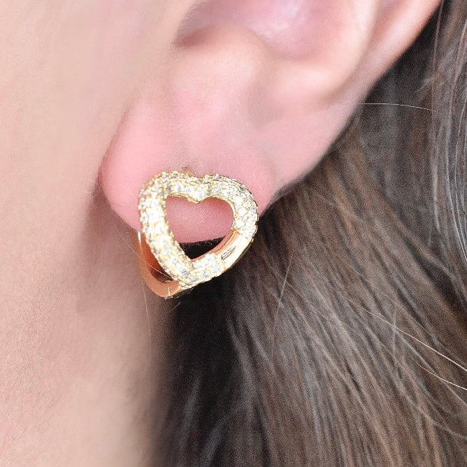 Arete silueta corazón