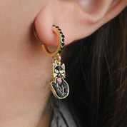 Aretes gato negro circonias