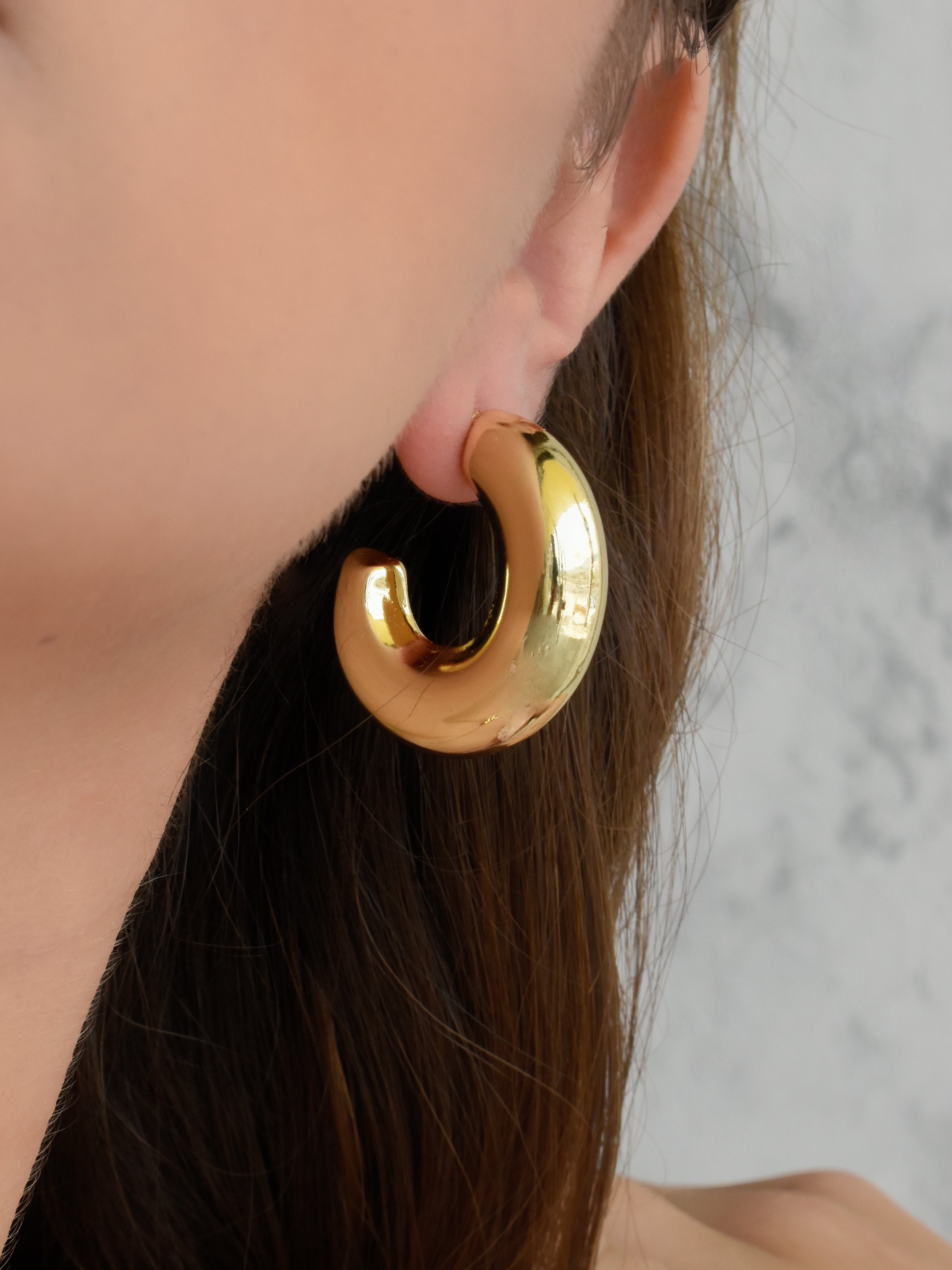 Aretes hoop chunky globo