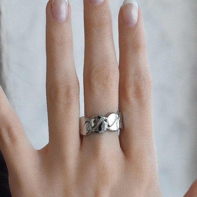 Anillo círculos con ondas