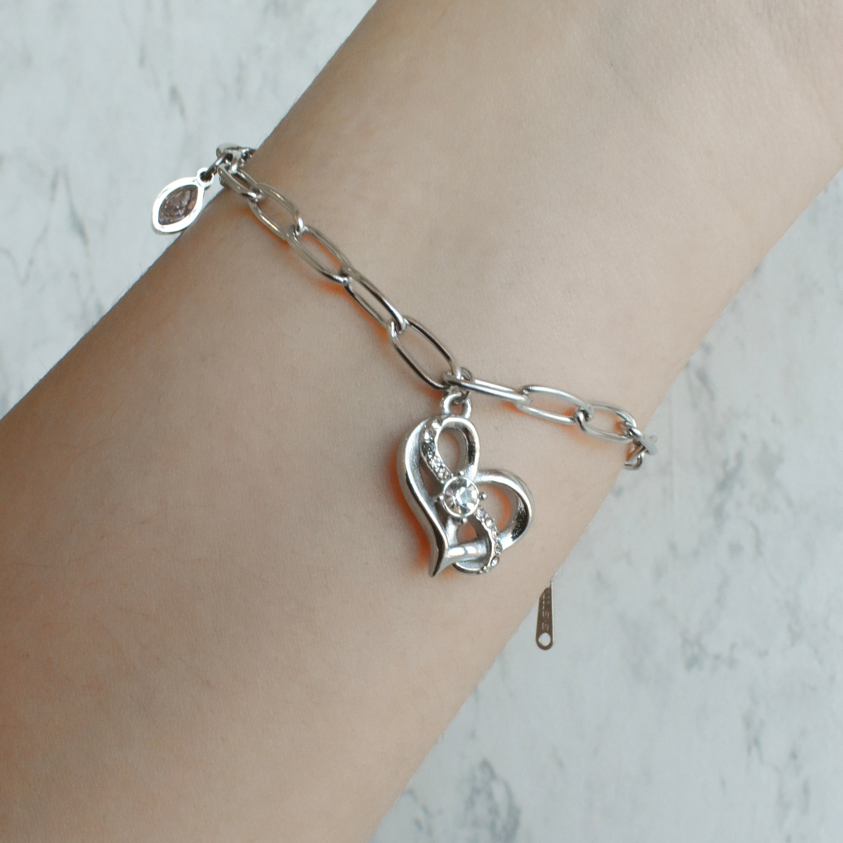 Pulsera corazón inifinito