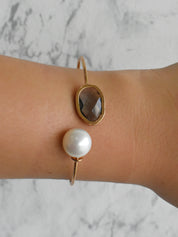 Brazalete perla y piedra irregular (rosa, morada, negra)