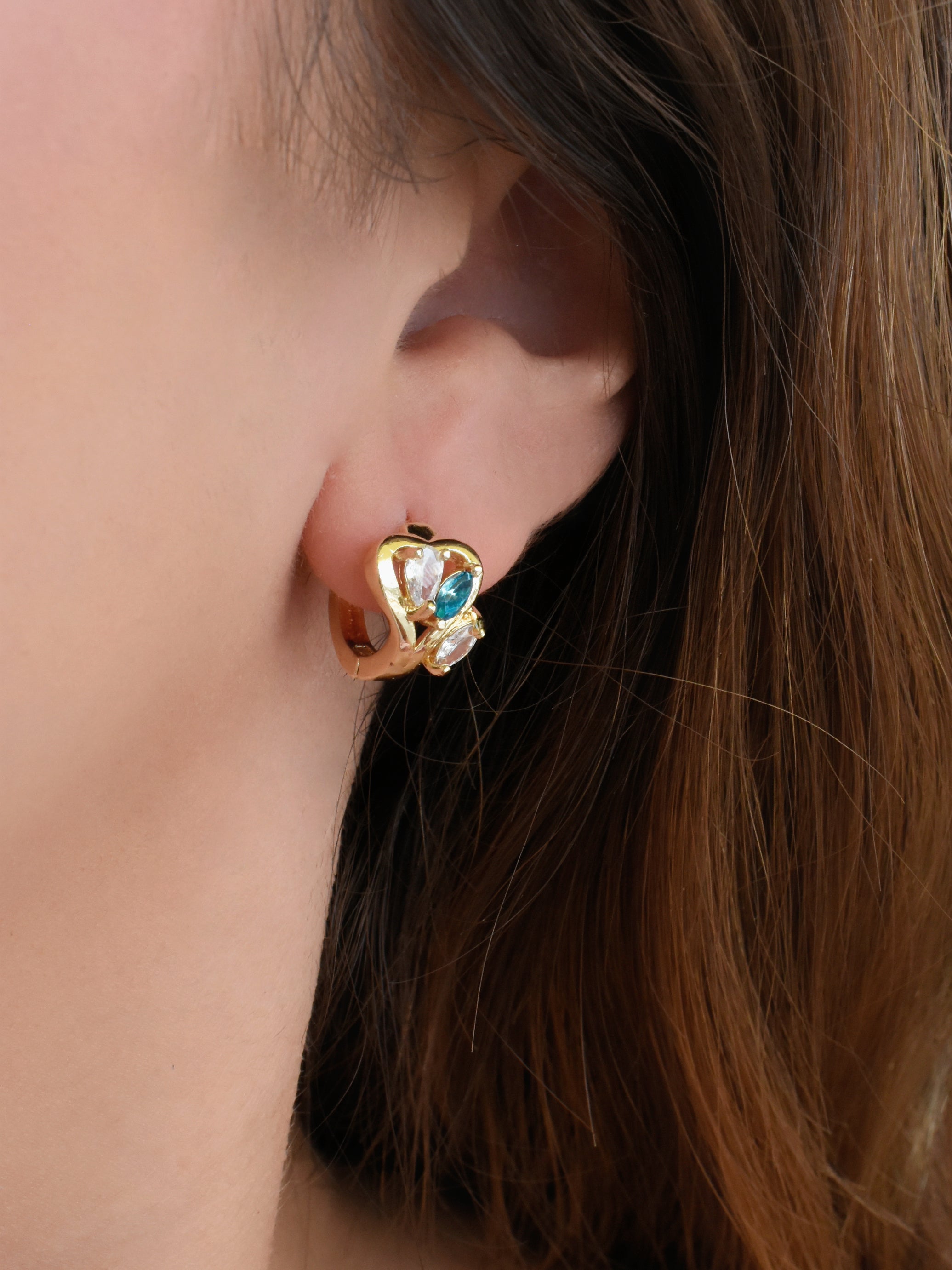 Aretes corazón hojitas aqua