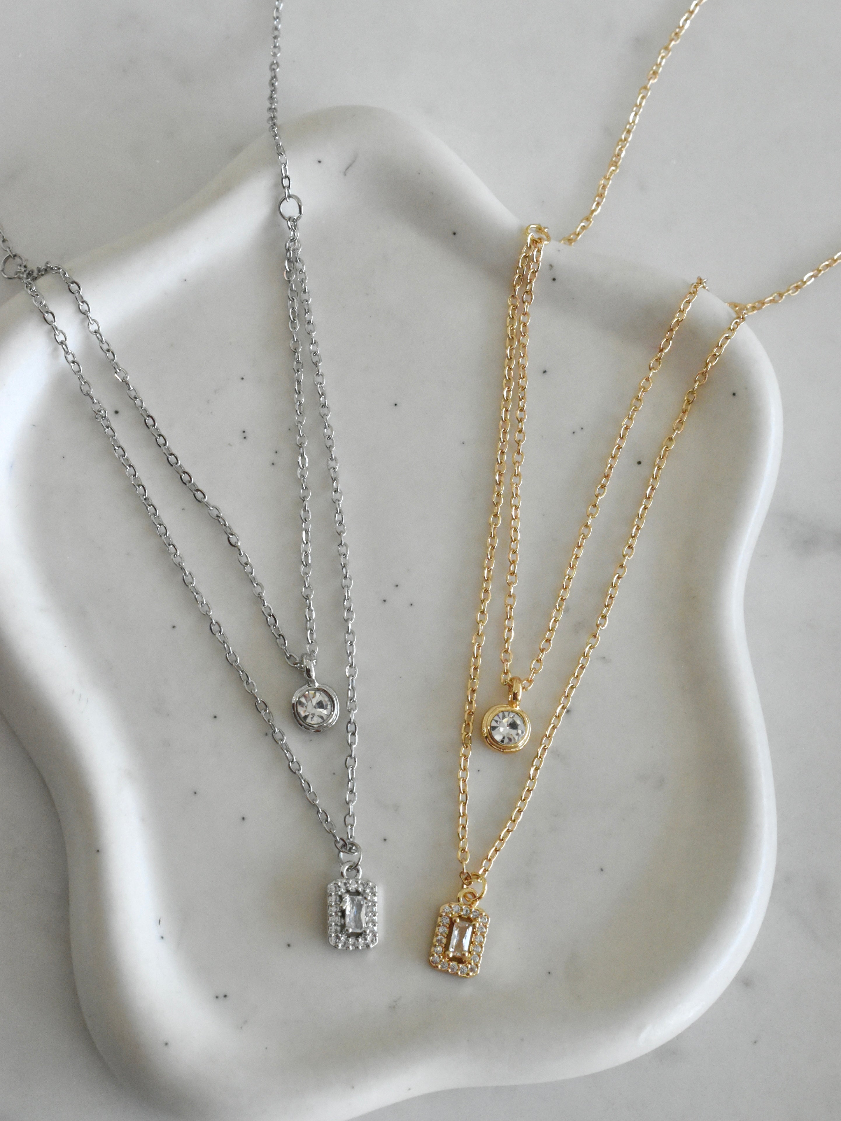 Gargantilla doble dijes circonia (dorado y plateado)