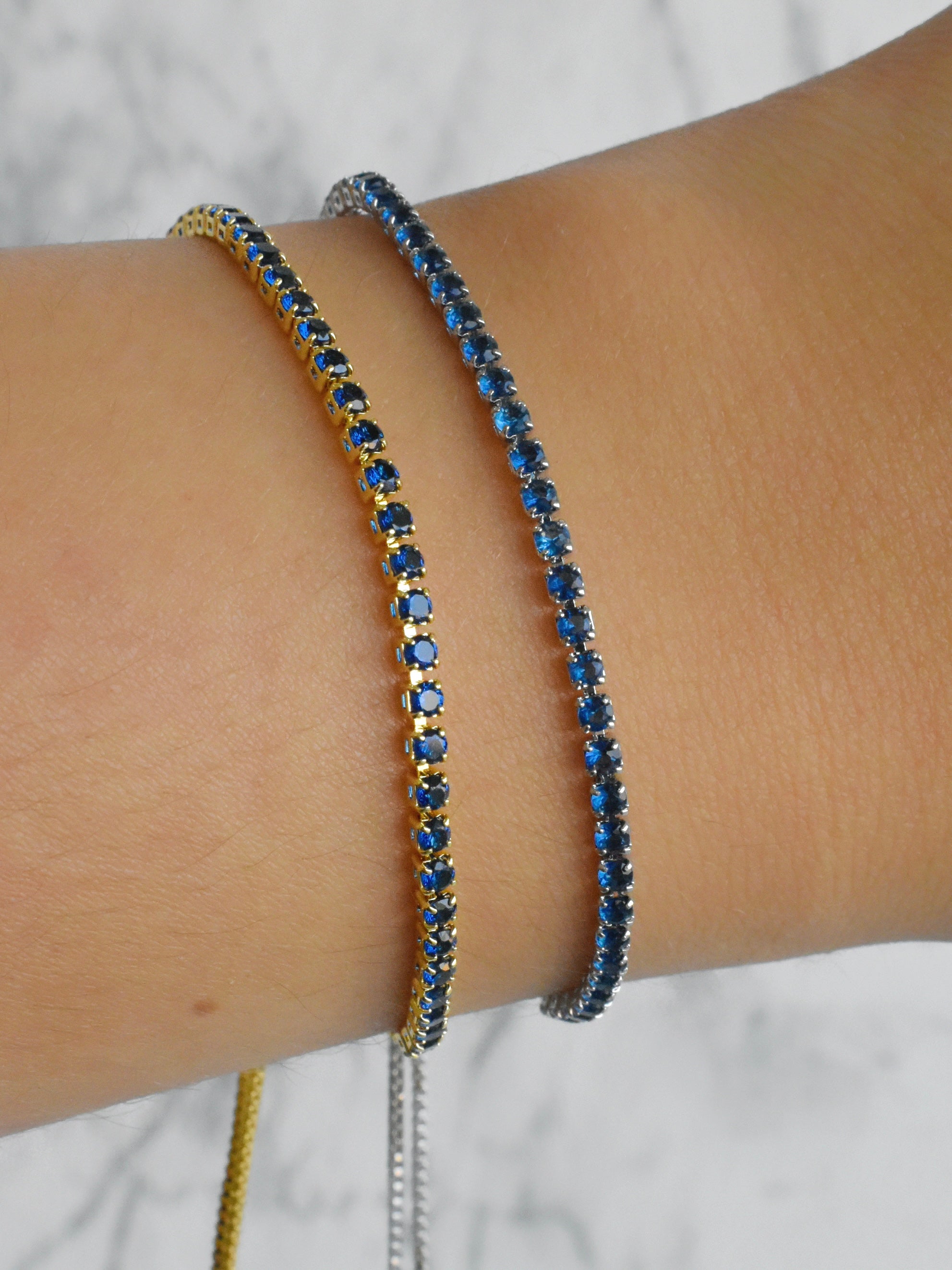Pulsera tenis circonia azul (dorada o plateada)