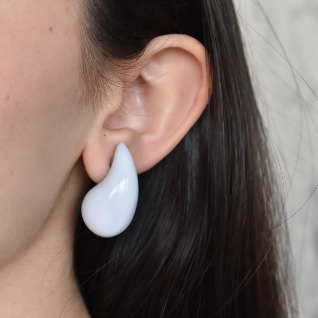 Aretes dupe gota blancos - grandes