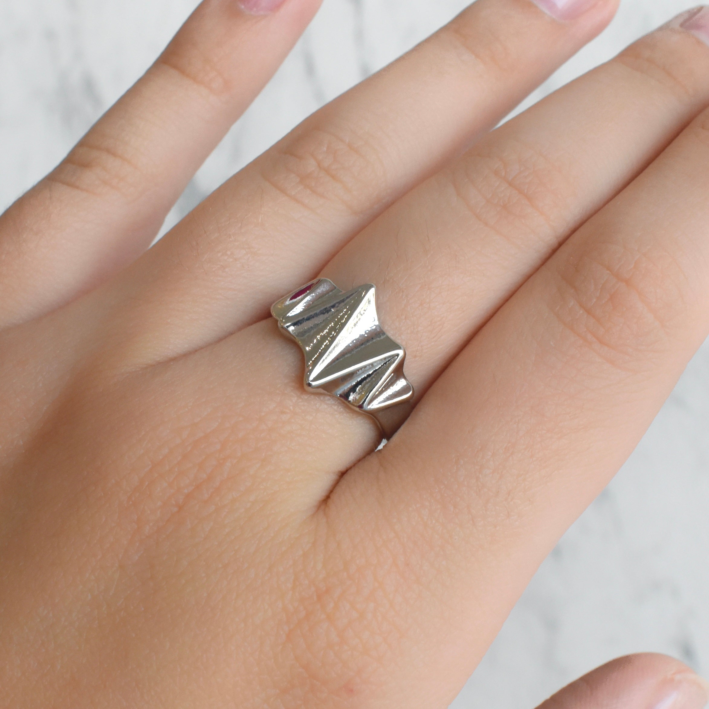 Anillo picos (dorado o plateado)