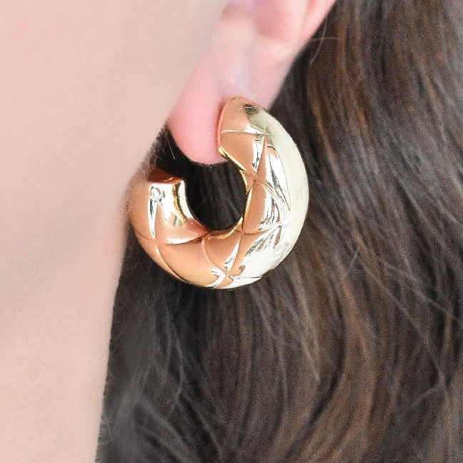 Arete hoop líneas