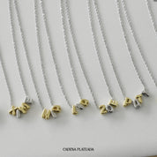 Gargantilla inicial mini globo mixta  (R, N, Y doradas agotadas)