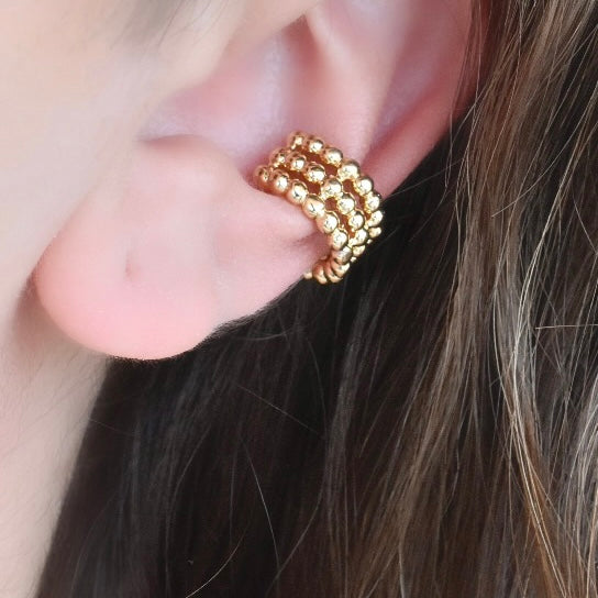 Arete earcuff bolitas
