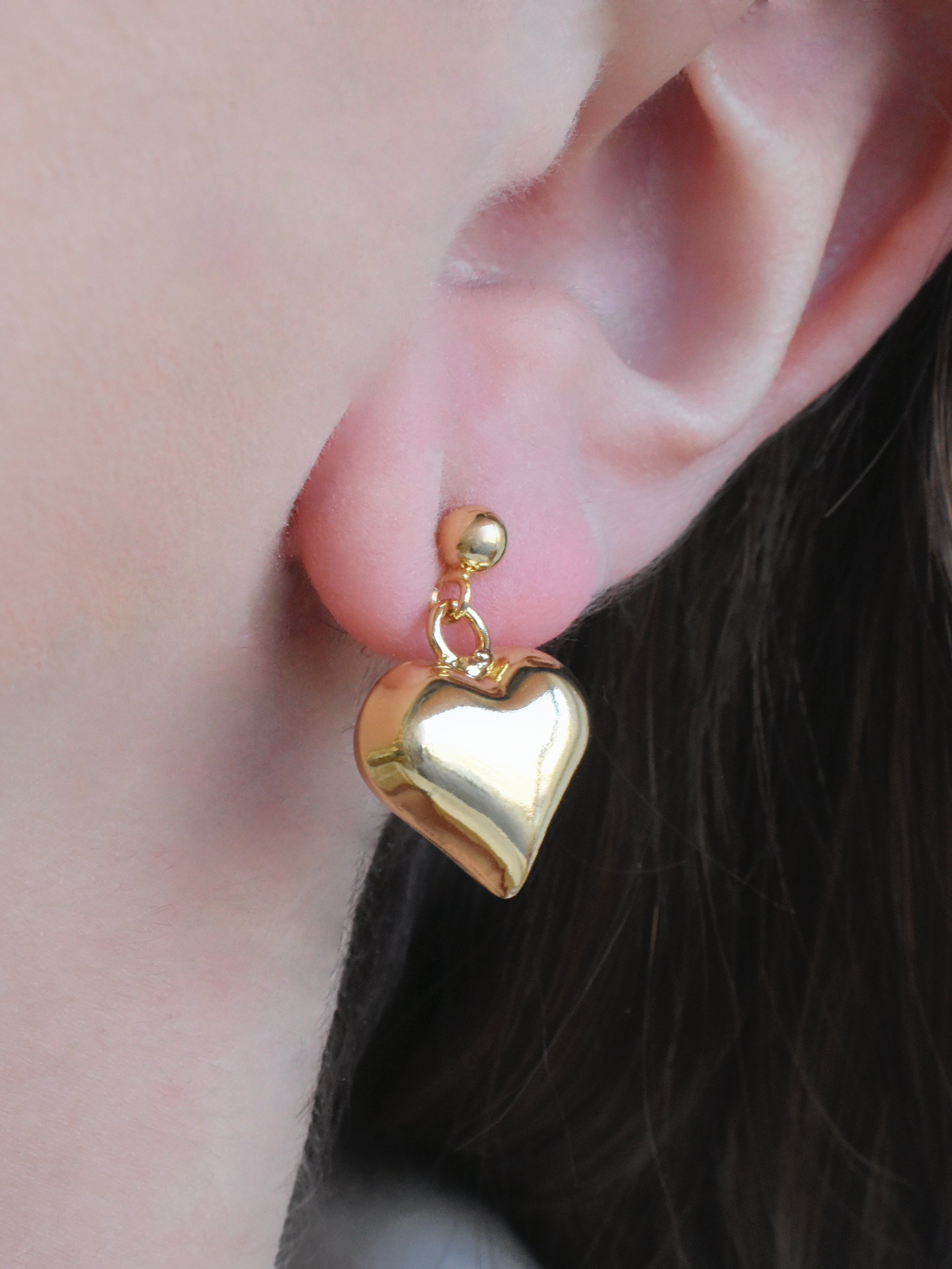 Aretes corazón globo