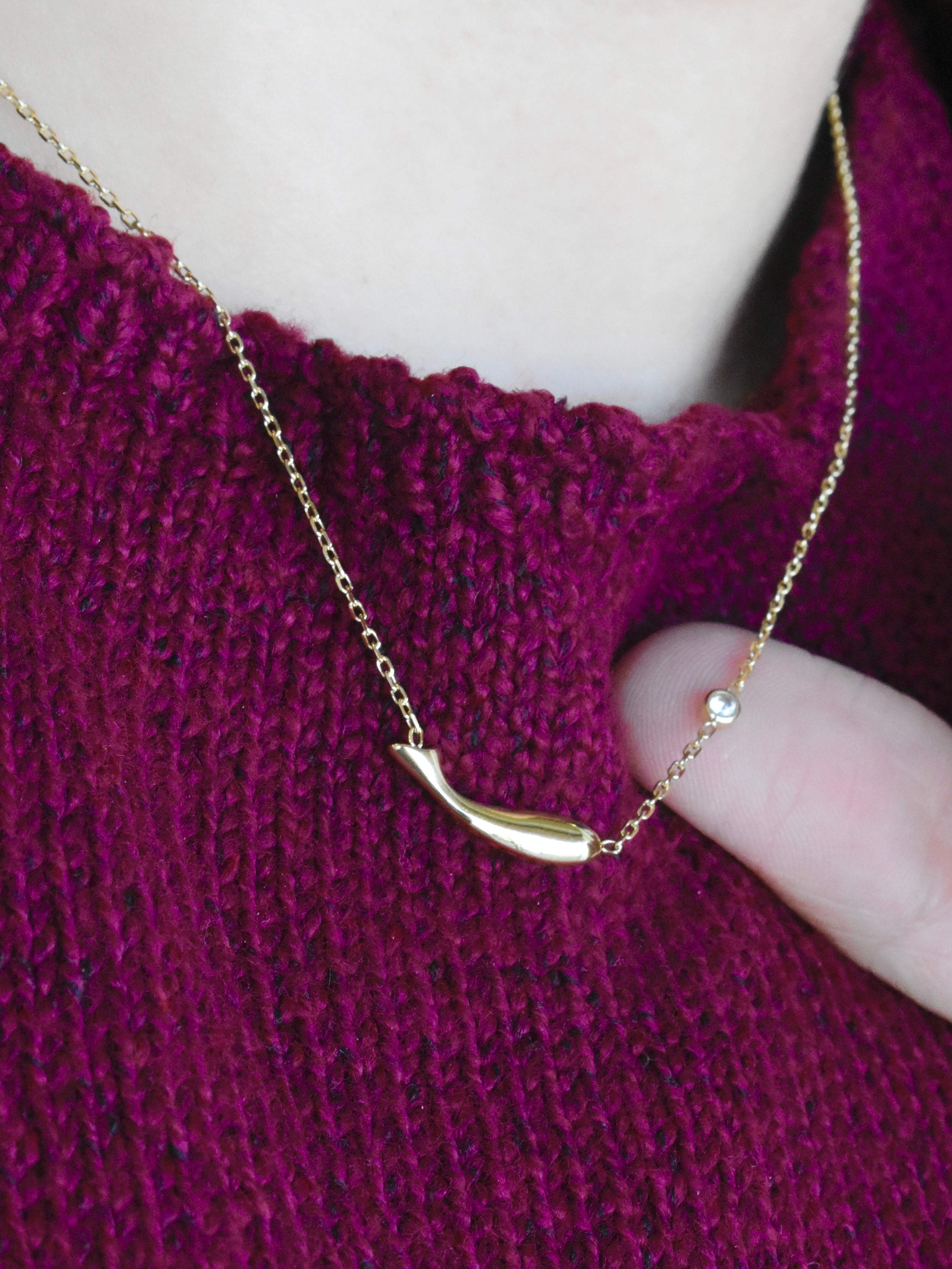 Gargantilla ballena mini circonia (dorado o plateado)