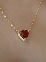 Gargantila corazón rojo (dorado o plataedo)