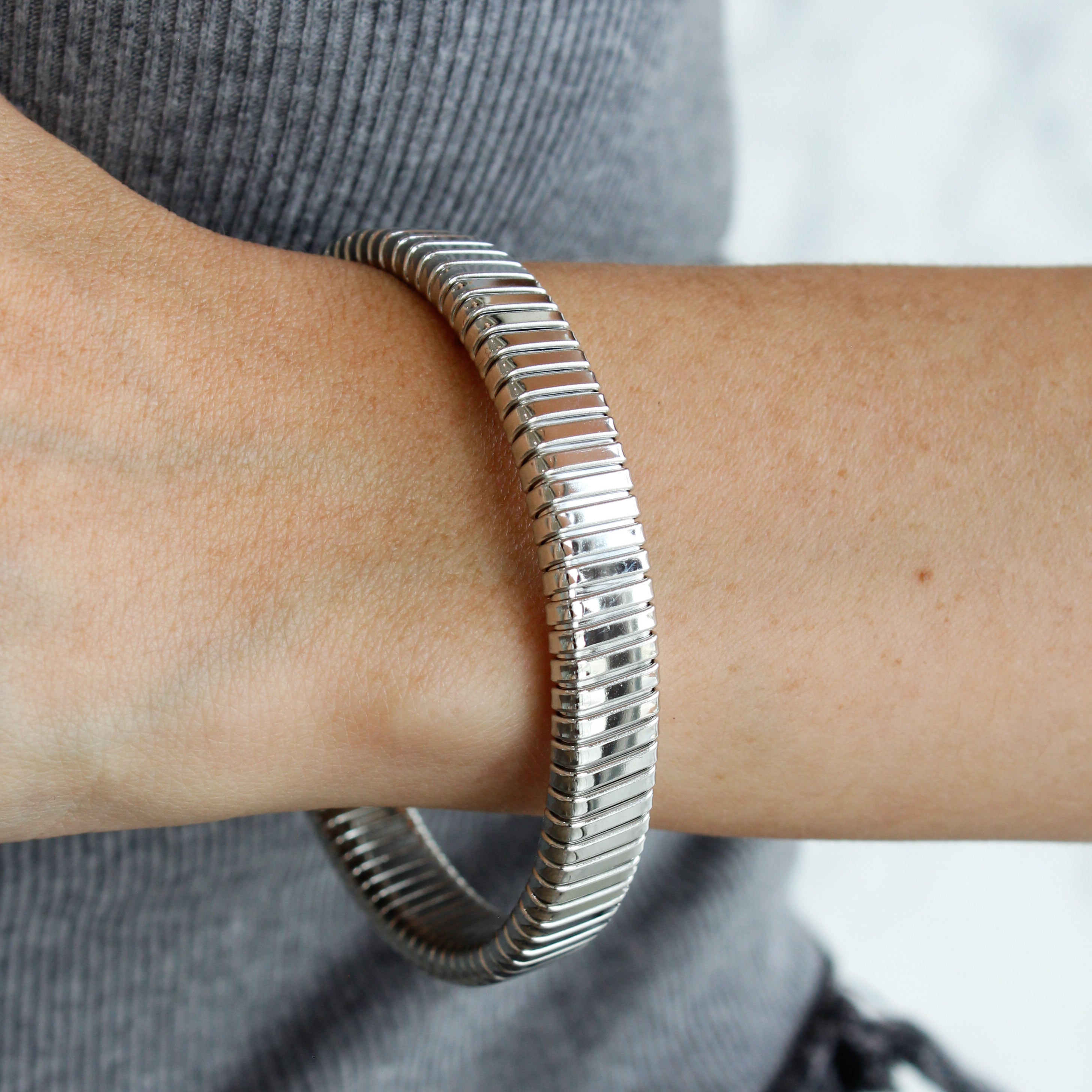 Brazalete flex (dorado o plateado)