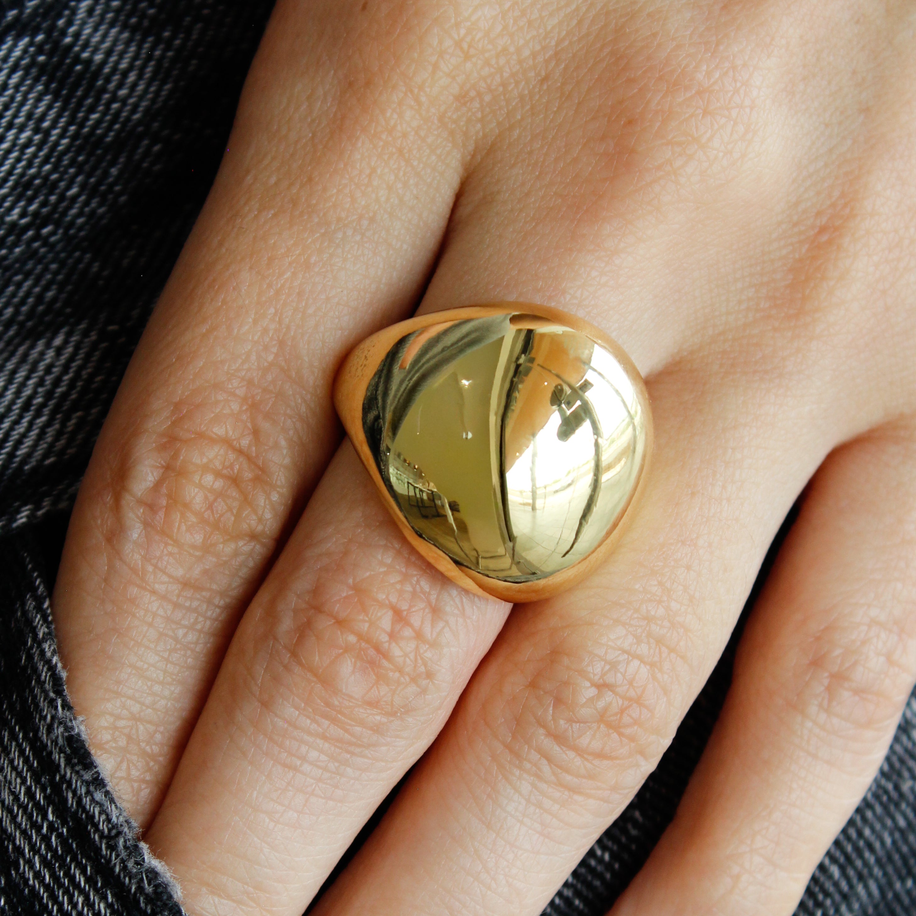 Anillo bola chunky (dorado o plateado)