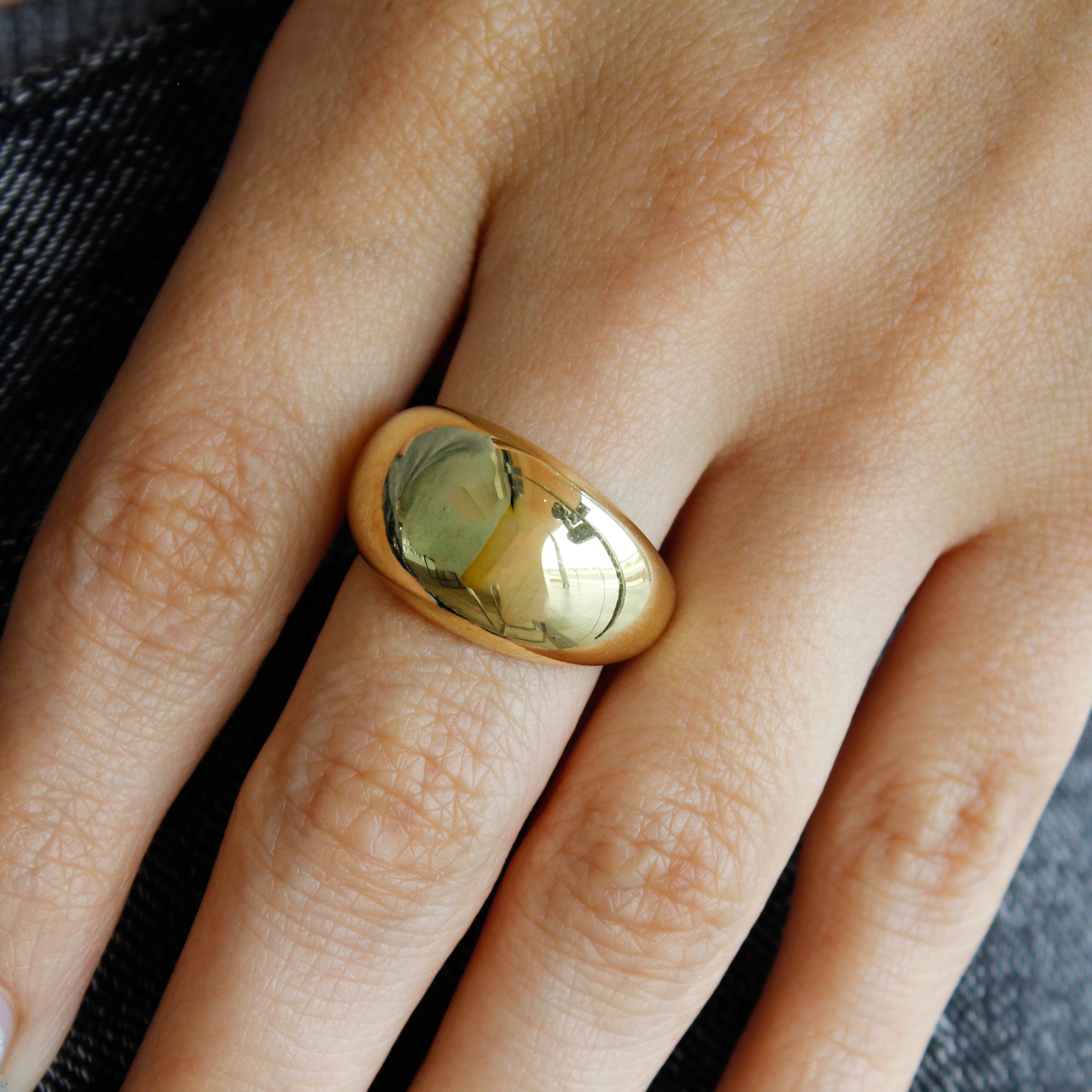 Anillo liso chunky (dorado o plateado)