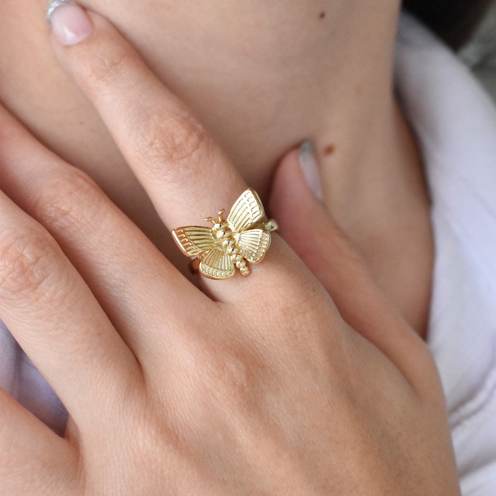 Anillo mariposa