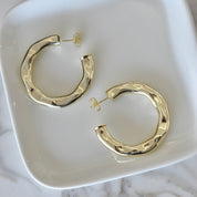 Aretes hoop textura irregular