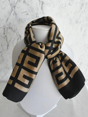 Pañuelo cuadros café con negro