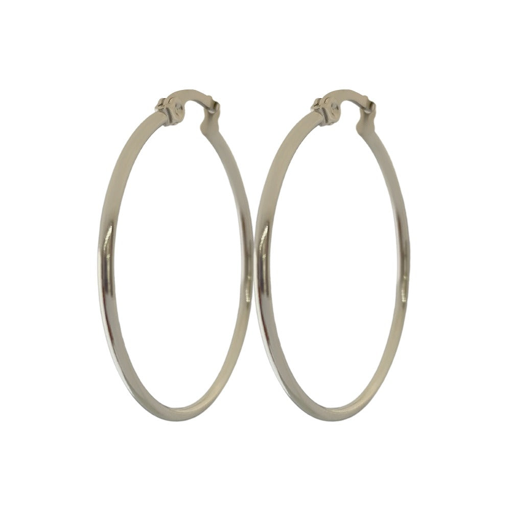 Arete arracada lisa plateada delgada 3 CM
